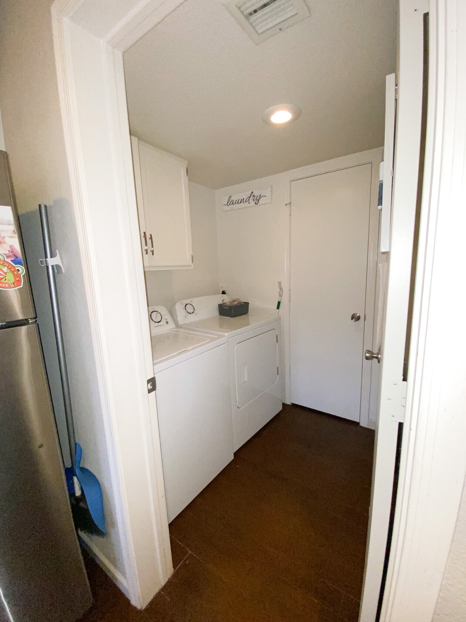 Building Photo - 6262 E Brown Rd