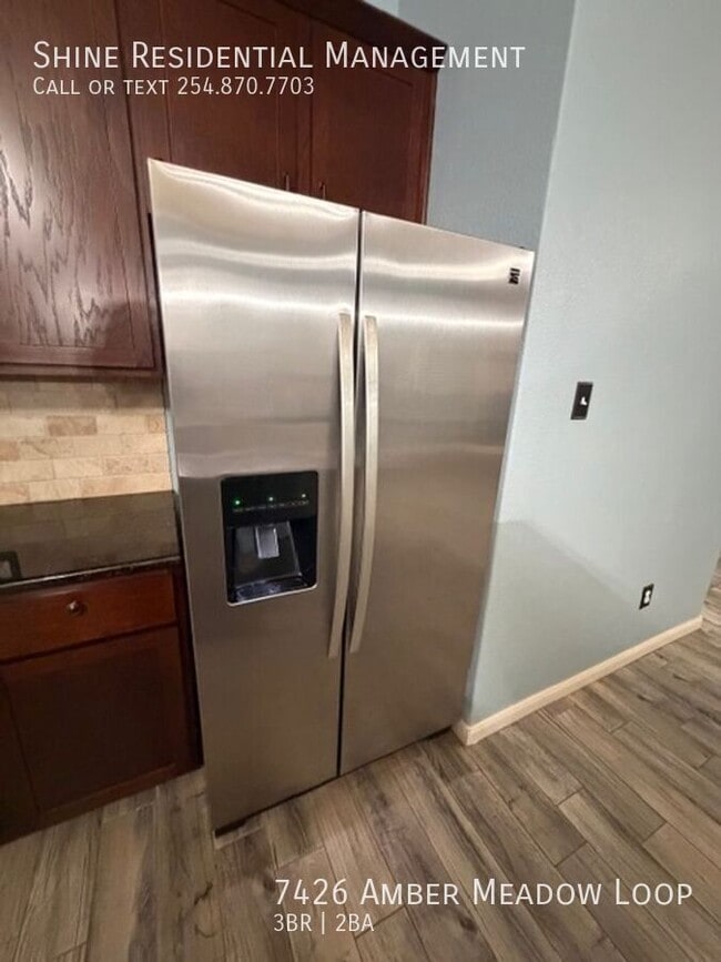 Building Photo - 7426 Amber Meadow Loop