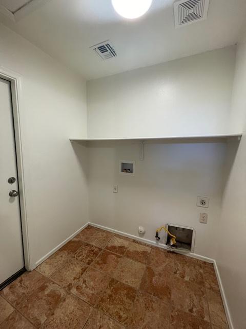 Building Photo - HOUSE FOR RENT