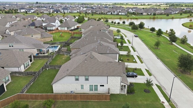 Building Photo - 7315 Buckthorn Holw Trl
