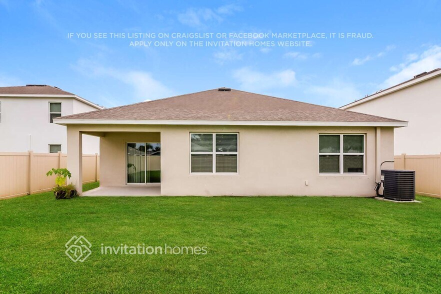 Building Photo - 7739 Harbor Moor Dr