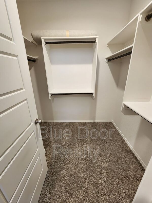 Building Photo - 10637 Aspiration Ln SW