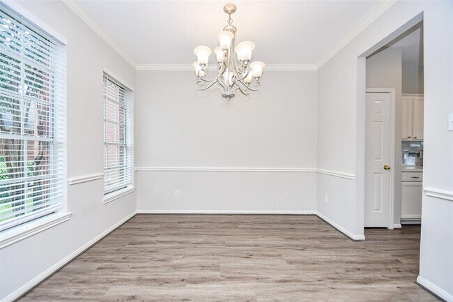 Building Photo - 5523 Poundstone Ct