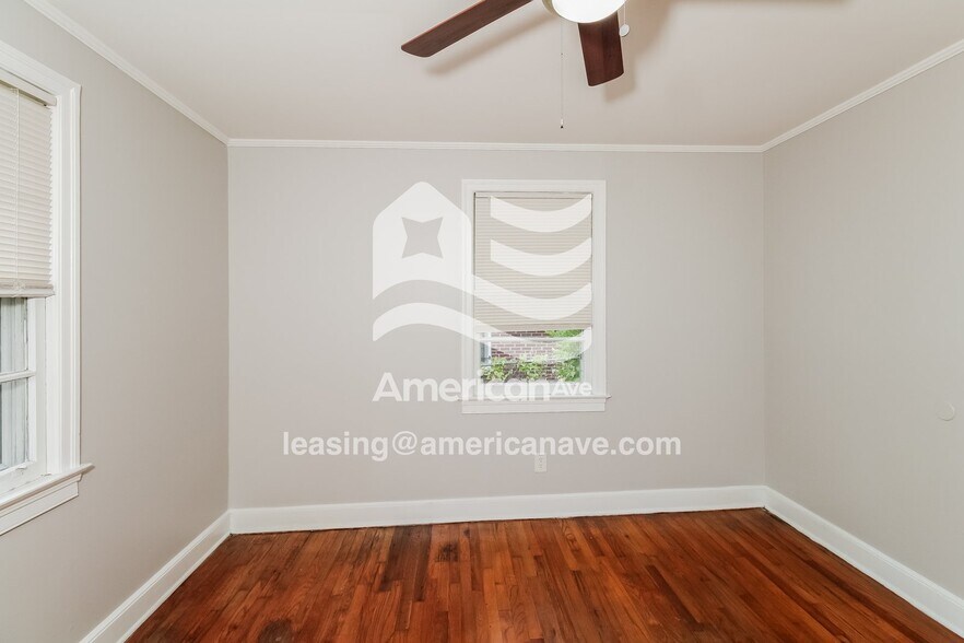 Building Photo - 5217 Spalding Ave