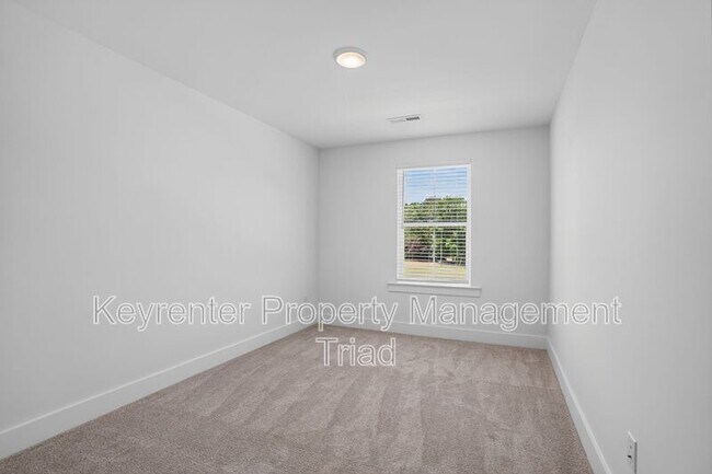 Building Photo - 3703 Bridleton Ridge Trail