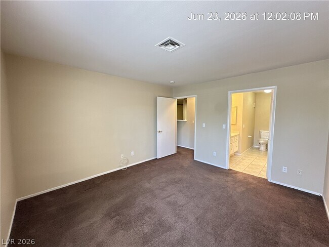 Building Photo - 4873 S Torrey Pines Dr