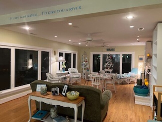 Building Photo - Waterfront Three Bedroom Two and a Half Bath