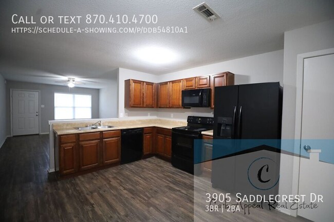 Building Photo - Move in special 900$!!  Beautiful 3 bed / ...