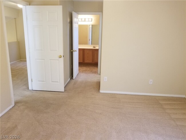 Building Photo - 9524 Cabot Falls Ave