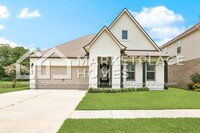 Building Photo - 5755 Oak Trace Dr