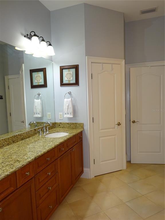 Building Photo - 4003 Southernwood Ct