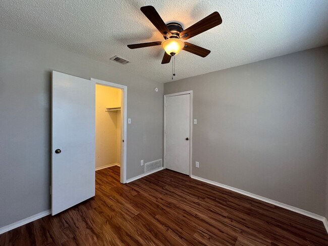 Building Photo - "Fort Worth Texas Homes for Rent"