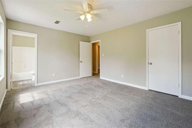 Building Photo - 1819 Singer Way