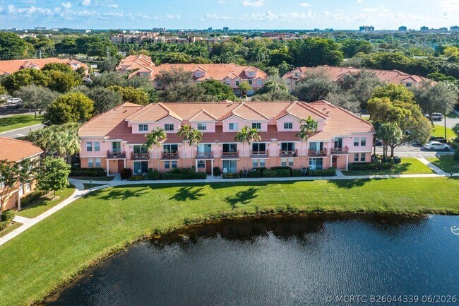 Building Photo - 2016 Alta Meadows Ln