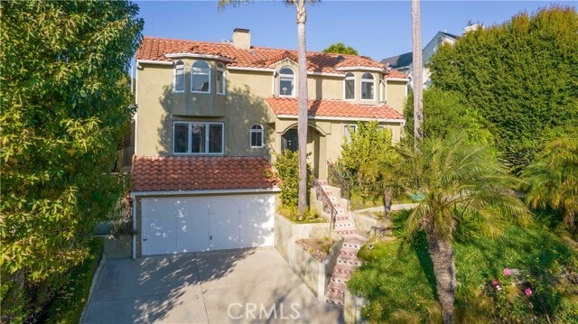 Building Photo - 2714 Club Dr