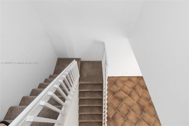 Building Photo - 935 Corkwood St