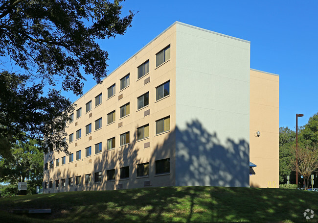 Building Photo - Heritage Oaks of Ocala Apartments