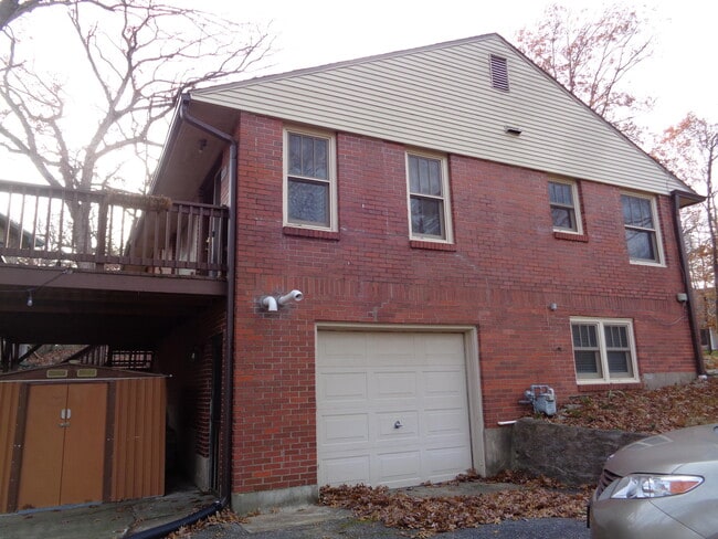Building Photo - 1008 S Glenwood Ave