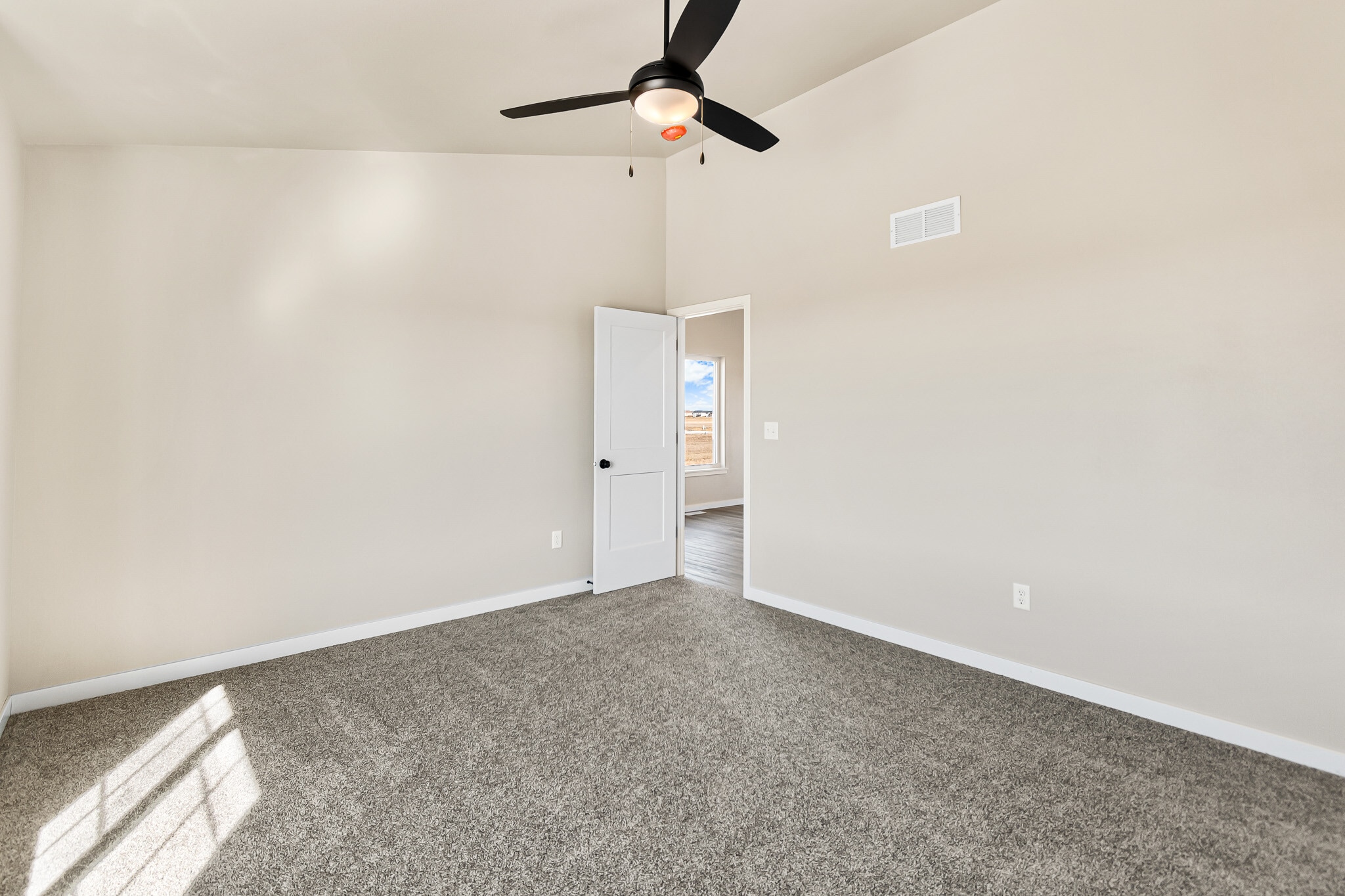 Building Photo - 1422 Ruth Ave