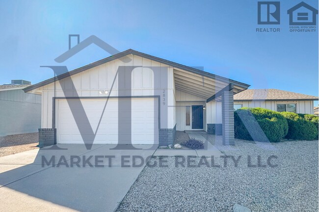 Primary Photo - 3Bed/2Bath Home at Union Hills/I-17! $399 ...