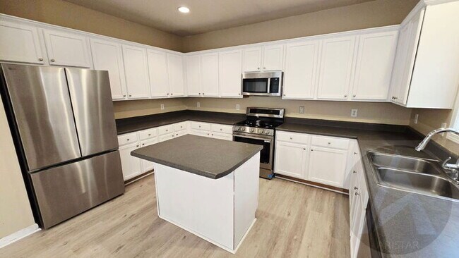 Building Photo - 3408 Owens Landing Dr