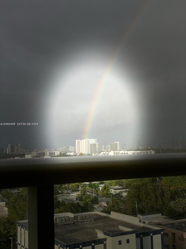 Building Photo - 13499 Biscayne Blvd