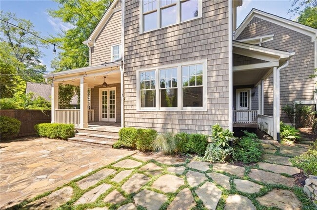 Building Photo - 3487 Habersham Rd NW