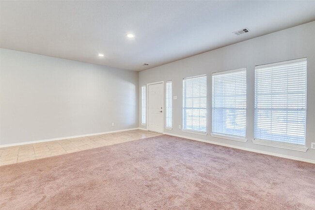 Building Photo - 8690-8690 Holly St