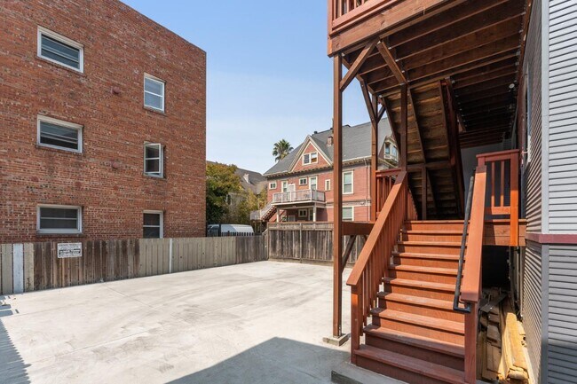 Building Photo - 1015 Martin Luther King Jr Way