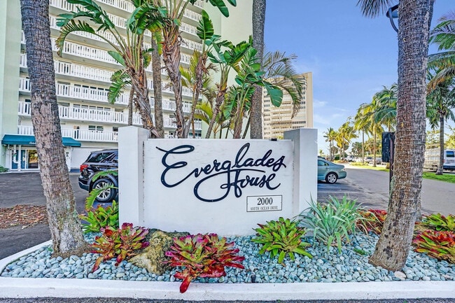 Building Photo - 2000 S Ocean Dr