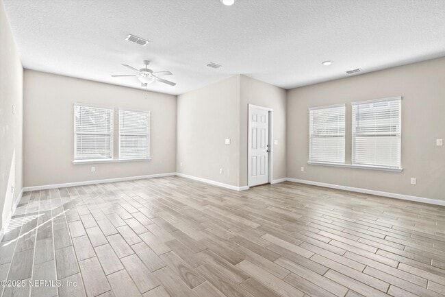 Building Photo - 1180 Beach Dune Dr
