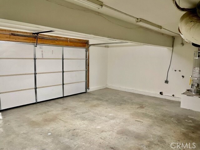 Building Photo - 74606 Driftwood Dr