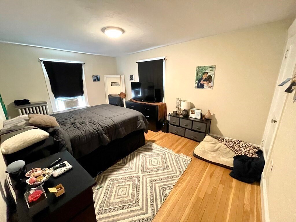 Building Photo - 22 Potomac St