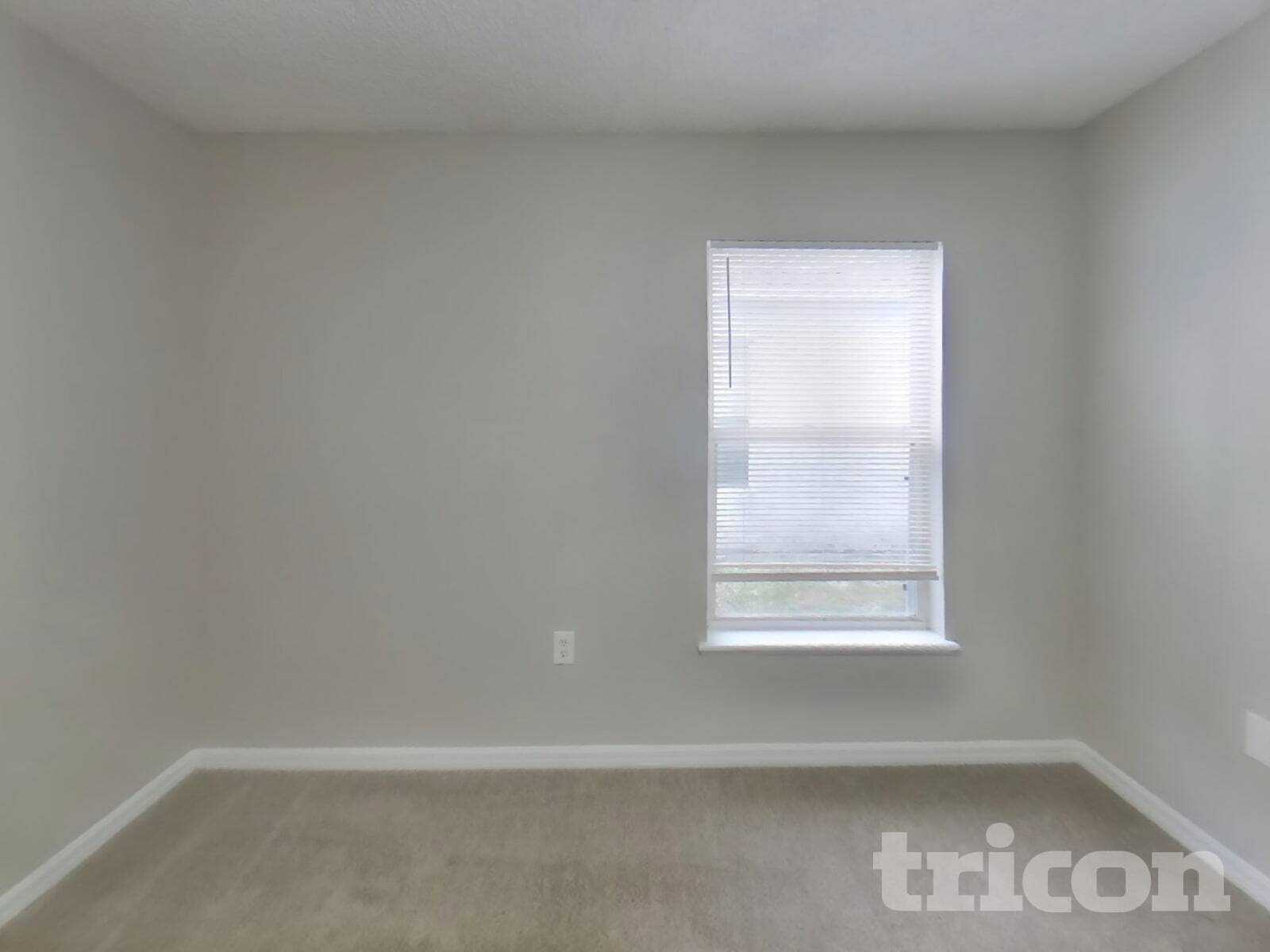 Building Photo - 7439 Lawn Tennis Ln