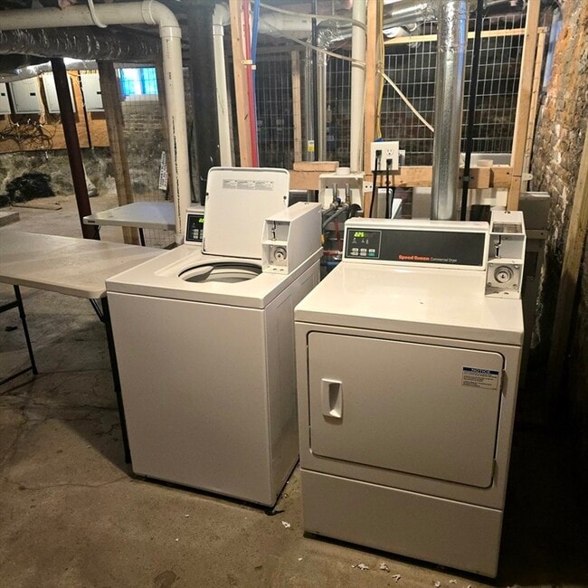 Building Photo - 94 Morrison Ave