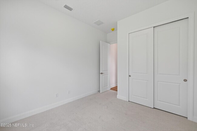 Building Photo - 713 Caiden Dr