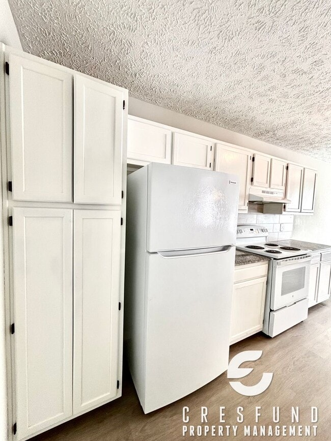 Building Photo - 7 MINUTES FROM INTERSTATE! Adorable 3 Bed Two Bath in Raeford - Ready for Move In TODAY!