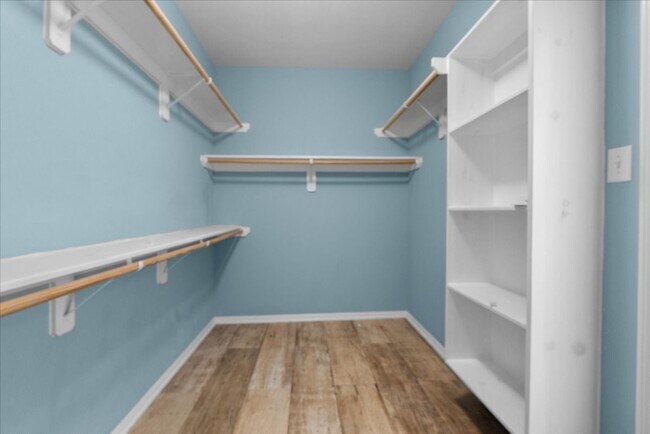 Building Photo - 8306 Hampton Bay Drive