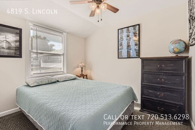 Building Photo - 4819 S. Lincoln-