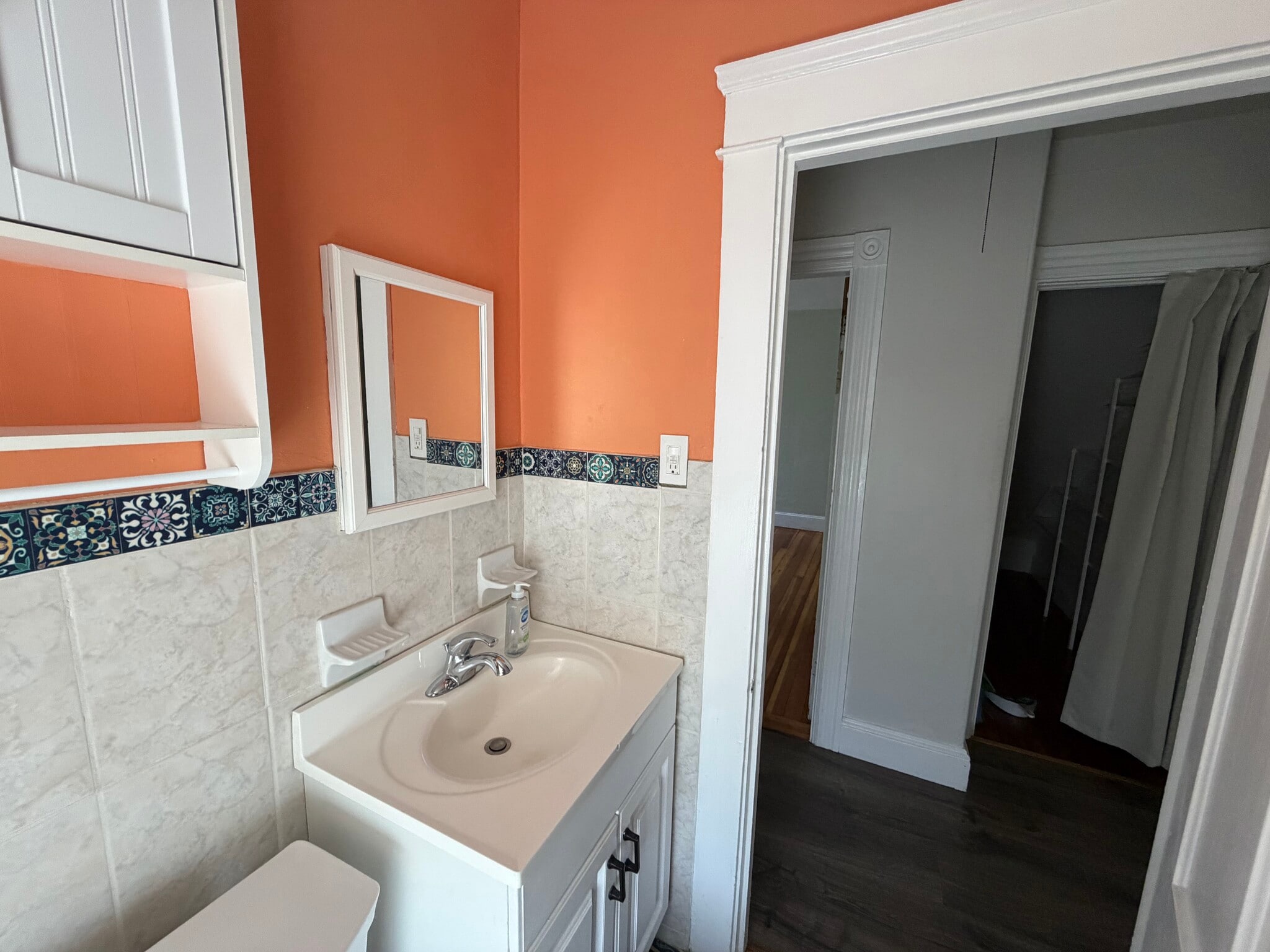 Bathroom - 232 Lowden St