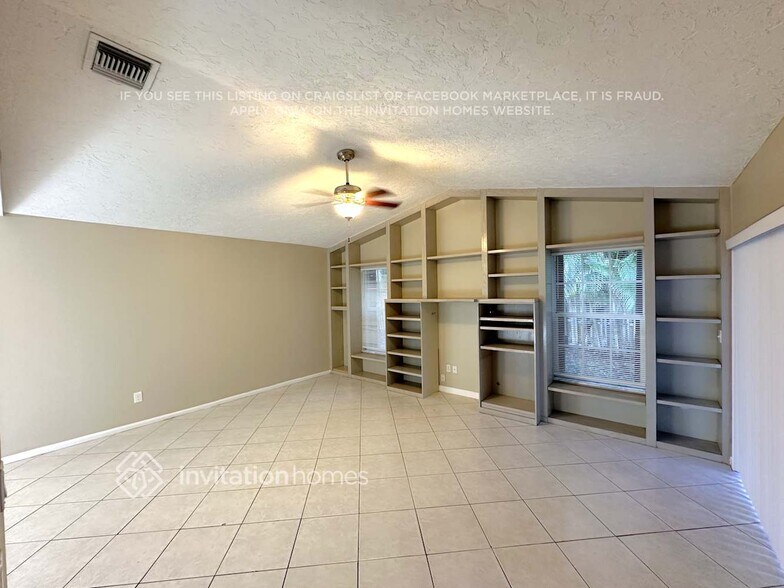 Building Photo - 13436 Brixham St