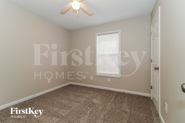 Building Photo - 100 Ivy Brook Dr