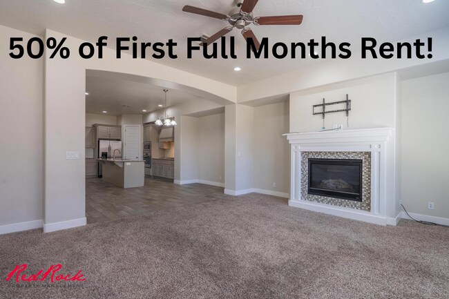 Building Photo - Pet Friendly 4 Bedroom Home in Coral Canyo...