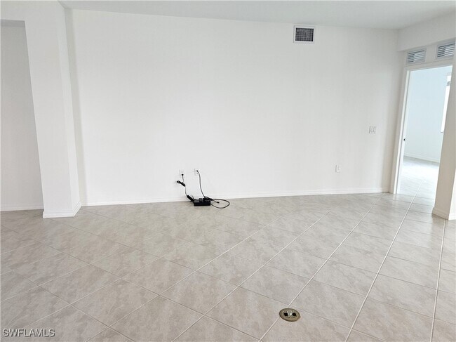 Building Photo - 6007 Ellerston Wy