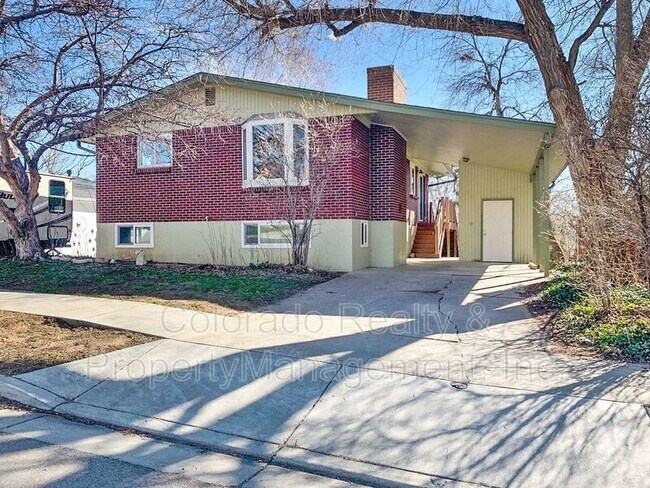 Primary Photo - 1124 Lafarge Avenue