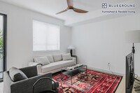 Building Photo - 221 SW 12th St