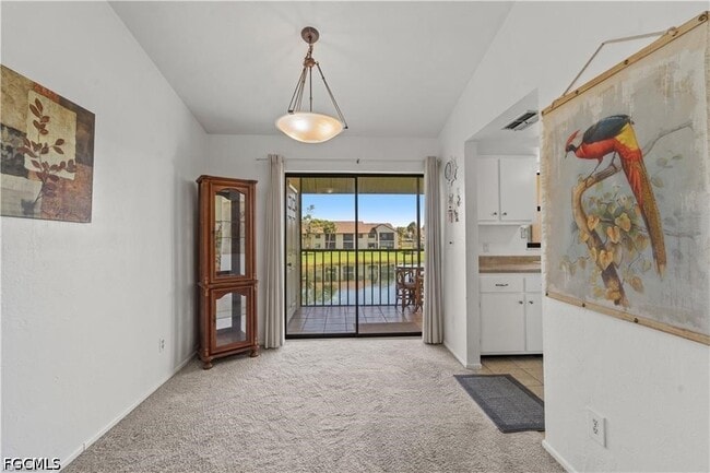 Building Photo - 8565 Charter Club Cir