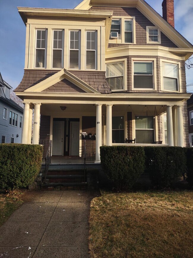 Building Photo - 89 Hubinger St