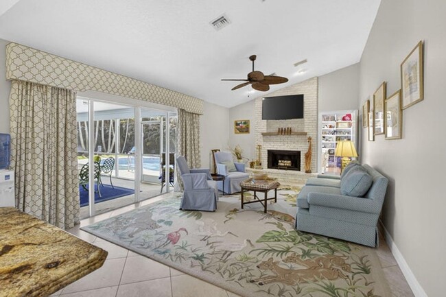 Building Photo - 19570 Trails End Terrace