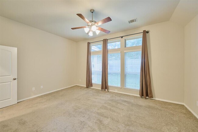 Building Photo - 103 Sunrise Haven Dr